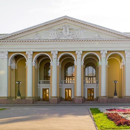 Remarkable Appartments In Town Center Poltava Exteriér fotografie